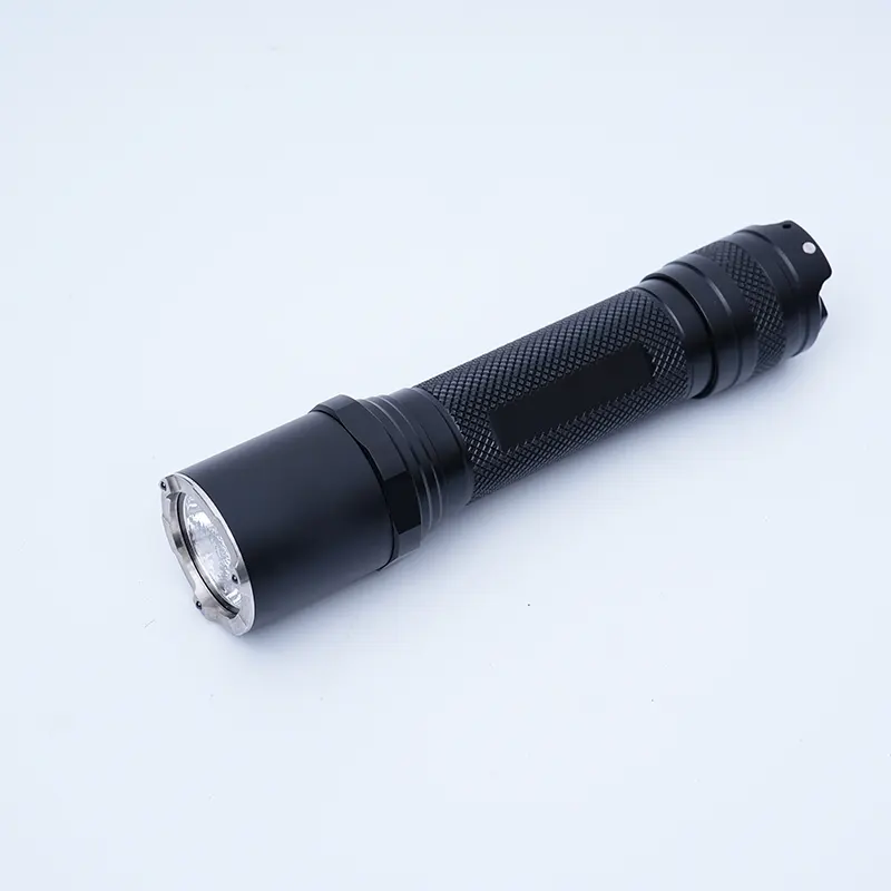 Taktische LED-Taschenlampe